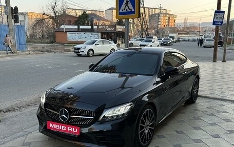 Mercedes-Benz C-Класс, 2018 год, 3 900 000 рублей, 11 фотография