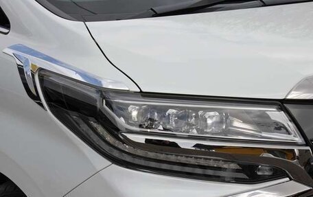 Toyota Alphard III, 2021 год, 3 780 000 рублей, 4 фотография