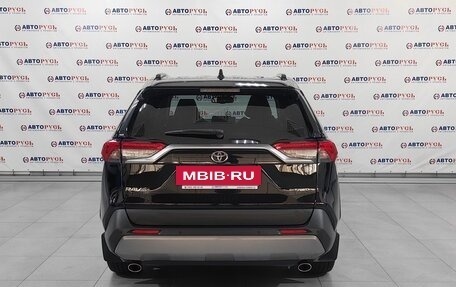 Toyota RAV4, 2021 год, 3 599 000 рублей, 4 фотография