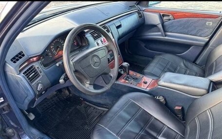 Mercedes-Benz E-Класс, 1996 год, 270 000 рублей, 5 фотография