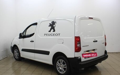 Peugeot Partner II рестайлинг 2, 2015 год, 1 199 000 рублей, 4 фотография