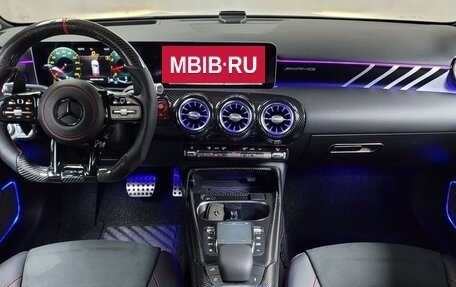 Mercedes-Benz A-Класс AMG, 2020 год, 4 400 000 рублей, 6 фотография