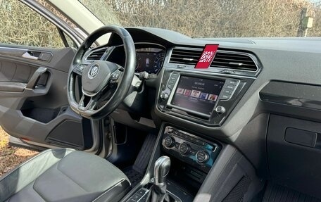 Volkswagen Tiguan II, 2017 год, 2 290 000 рублей, 4 фотография
