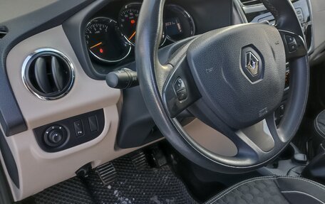 Renault Logan II, 2016 год, 950 000 рублей, 8 фотография