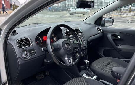 Volkswagen Polo VI (EU Market), 2013 год, 950 000 рублей, 7 фотография