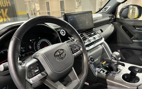Toyota Land Cruiser, 2021 год, 13 800 000 рублей, 9 фотография