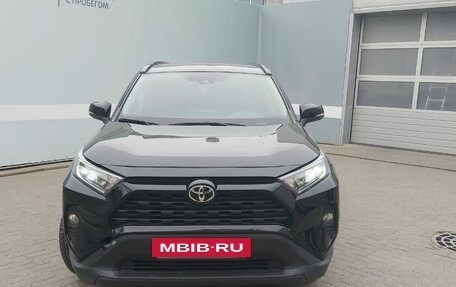 Toyota RAV4, 2021 год, 3 499 000 рублей, 3 фотография