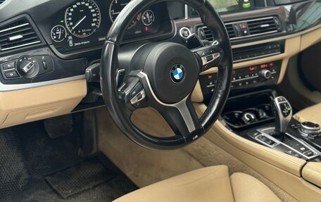 BMW 5 серия, 2012 год, 2 500 000 рублей, 2 фотография