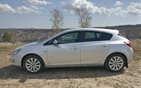 Opel Astra J, 2012 год, 938 000 рублей, 2 фотография