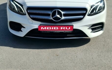 Mercedes-Benz E-Класс, 2019 год, 4 300 000 рублей, 4 фотография