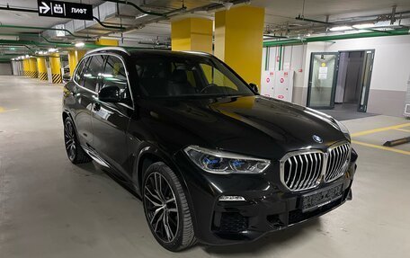 BMW X5, 2019 год, 7 245 000 рублей, 3 фотография