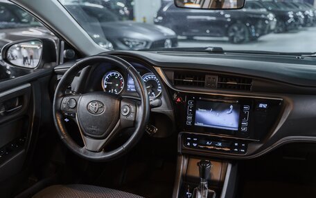 Toyota Corolla, 2017 год, 1 850 000 рублей, 14 фотография