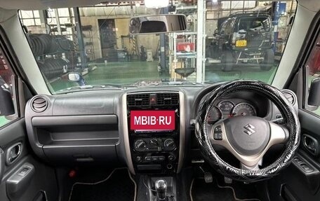Suzuki Jimny, 2017 год, 1 040 000 рублей, 5 фотография