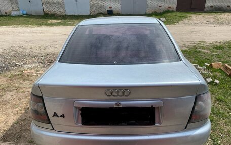 Audi A4, 1998 год, 300 000 рублей, 4 фотография