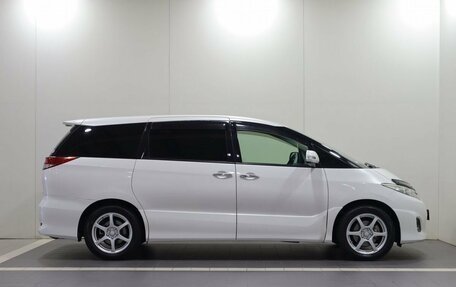 Toyota Estima III рестайлинг -2, 2012 год, 1 890 000 рублей, 4 фотография