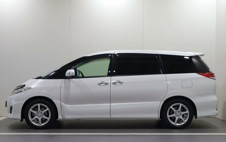 Toyota Estima III рестайлинг -2, 2012 год, 1 890 000 рублей, 8 фотография