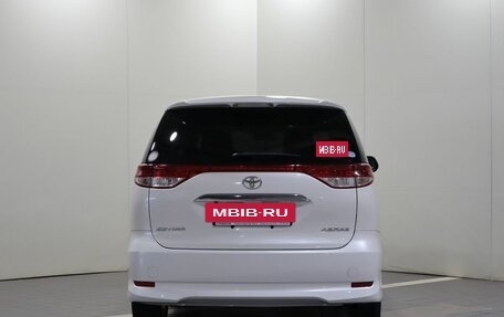 Toyota Estima III рестайлинг -2, 2012 год, 1 890 000 рублей, 6 фотография