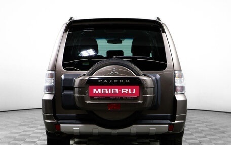 Mitsubishi Pajero IV, 2011 год, 2 405 000 рублей, 6 фотография
