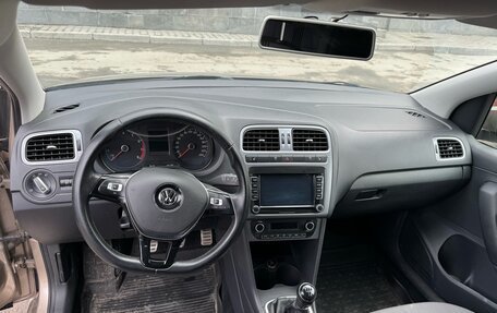 Volkswagen Polo VI (EU Market), 2016 год, 1 300 000 рублей, 14 фотография