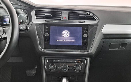Volkswagen Tiguan II, 2020 год, 3 396 000 рублей, 15 фотография