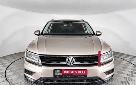 Volkswagen Tiguan II, 2020 год, 3 396 000 рублей, 2 фотография