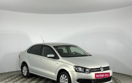 Volkswagen Polo VI (EU Market), 2012 год, 925 000 рублей, 2 фотография
