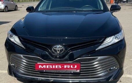 Toyota Camry, 2018 год, 3 500 000 рублей, 8 фотография