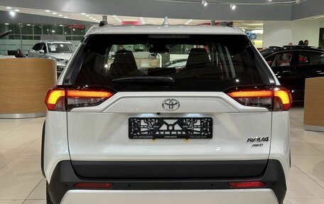 Toyota RAV4, 2023 год, 5 000 000 рублей, 6 фотография