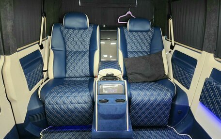 Volkswagen Caravelle T6 рестайлинг, 2021 год, 6 200 000 рублей, 8 фотография