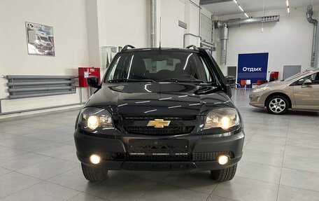 Chevrolet Niva I рестайлинг, 2018 год, 949 900 рублей, 2 фотография