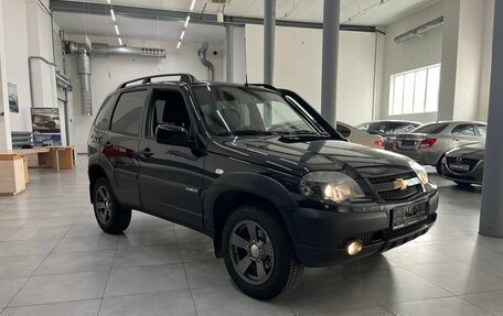 Chevrolet Niva I рестайлинг, 2018 год, 949 900 рублей, 8 фотография
