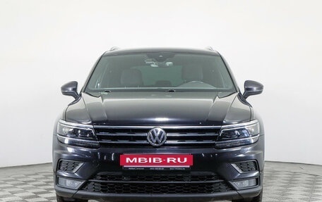 Volkswagen Tiguan II, 2019 год, 3 099 000 рублей, 2 фотография