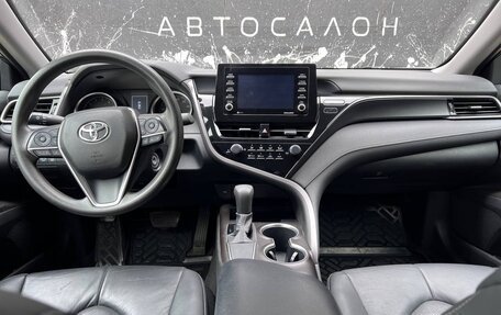 Toyota Camry, 2021 год, 3 350 000 рублей, 12 фотография