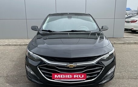 Chevrolet Malibu IX, 2018 год, 1 800 000 рублей, 2 фотография