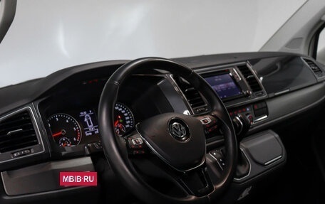 Volkswagen California T6, 2019 год, 6 386 000 рублей, 20 фотография