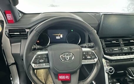 Toyota Land Cruiser, 2023 год, 14 800 000 рублей, 5 фотография