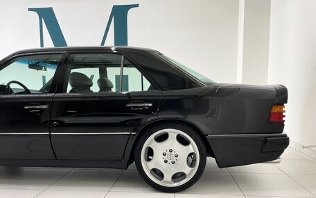 Mercedes-Benz W124, 1992 год, 6 700 000 рублей, 13 фотография