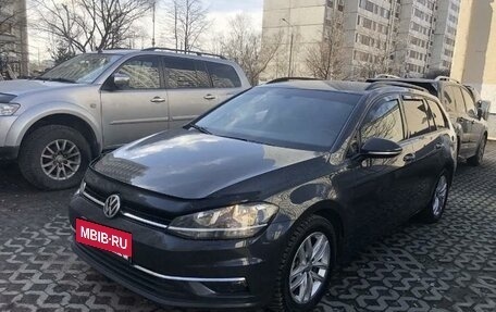 Volkswagen Golf VII, 2017 год, 1 550 000 рублей, 2 фотография