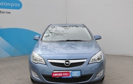 Opel Astra J, 2010 год, 999 000 рублей, 2 фотография