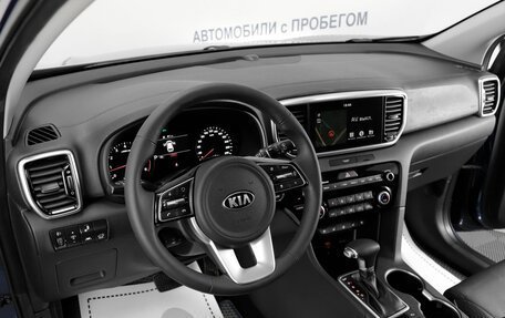 KIA Sportage IV рестайлинг, 2019 год, 2 400 000 рублей, 10 фотография
