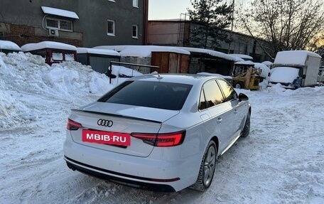 Audi A4, 2018 год, 2 600 000 рублей, 7 фотография