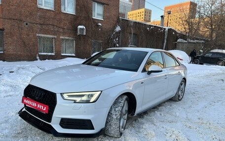 Audi A4, 2018 год, 2 600 000 рублей, 4 фотография