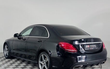 Mercedes-Benz C-Класс, 2017 год, 2 750 000 рублей, 8 фотография