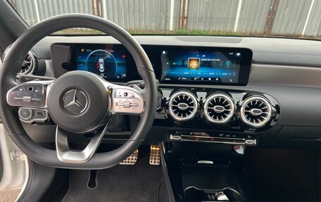 Mercedes-Benz CLA, 2020 год, 3 999 000 рублей, 7 фотография