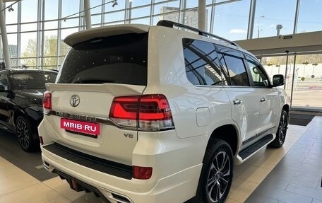 Toyota Land Cruiser 200, 2019 год, 9 297 000 рублей, 4 фотография