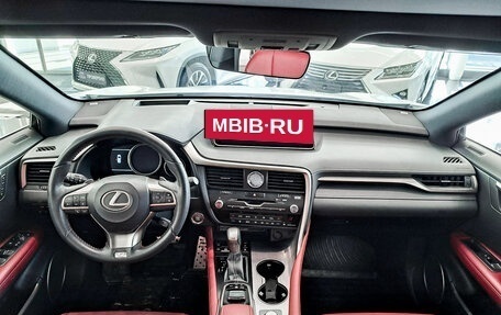 Lexus RX IV рестайлинг, 2019 год, 6 009 000 рублей, 14 фотография