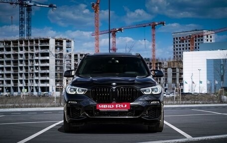 BMW X5, 2021 год, 10 990 000 рублей, 2 фотография