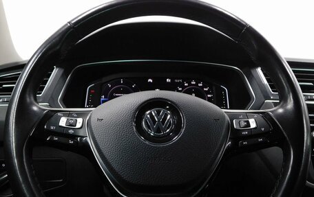Volkswagen Tiguan II, 2019 год, 3 049 000 рублей, 14 фотография