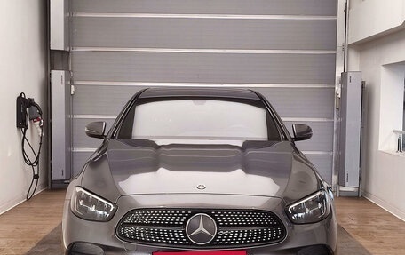 Mercedes-Benz E-Класс, 2020 год, 4 697 000 рублей, 2 фотография