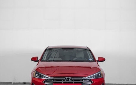 Hyundai Elantra VI рестайлинг, 2020 год, 1 999 000 рублей, 3 фотография